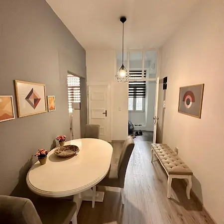 Garden City Center Apartment Sarajevo